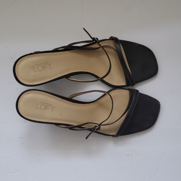 Ann Taylors Loft sandals - Picture 1 of 4